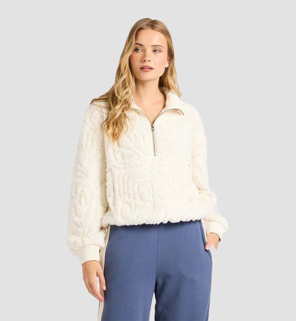 Le Love Half Zip Crew