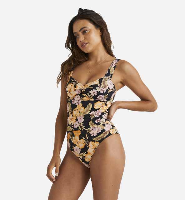 Calypso Kali Gathered Dd